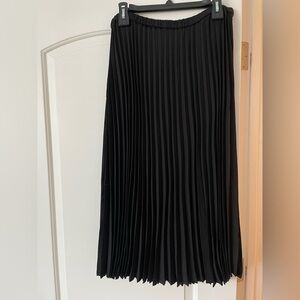 Halogen Black Pleated Midi Skirt women’s large